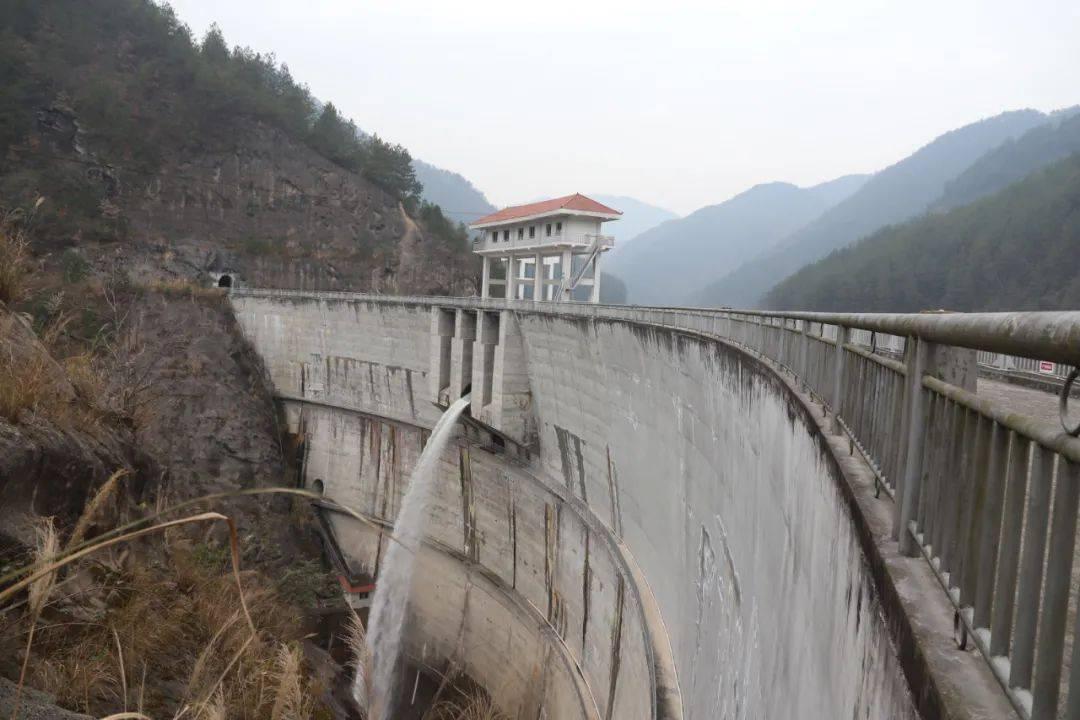 Yunyang Qingshan Reservoir Dam Back Power Station